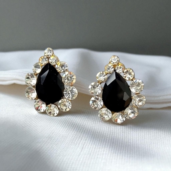 Elegant Black and Silver Rhinestone Teardrop Earrings - Picture 1 of 17